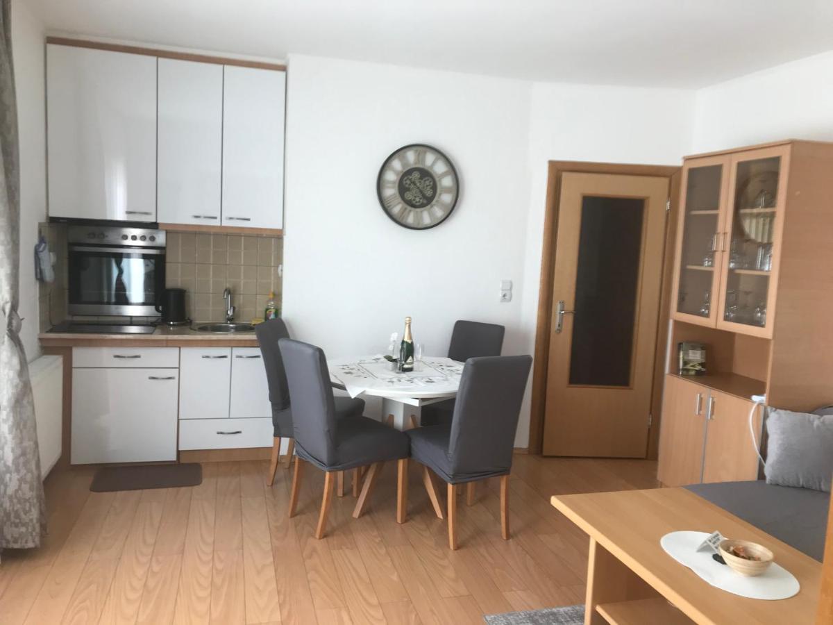 Apartmani Kuzmanovic Stan Na Dan Doboj Exterior photo